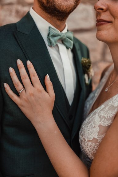 Detailaufnahme vom Hochzeitspaar